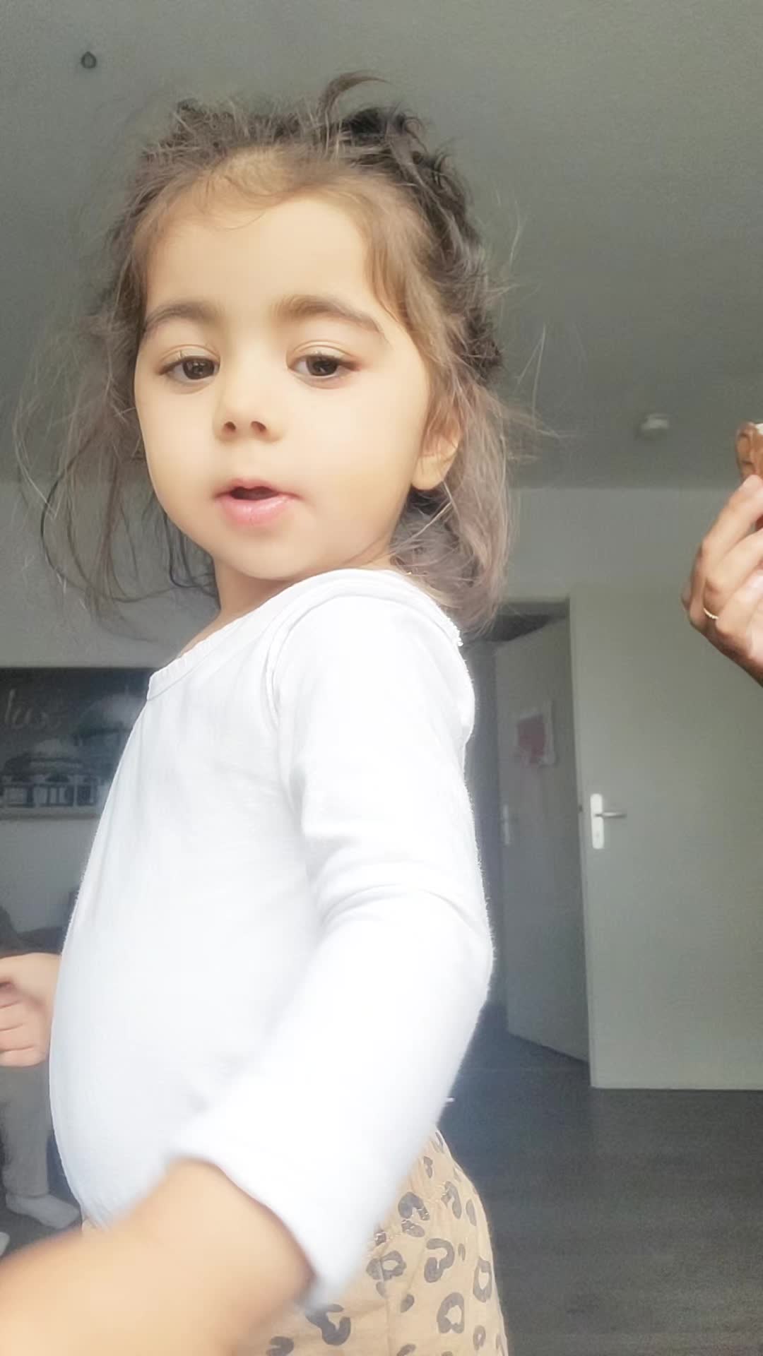 @𝒵𝓊𝓁ℯ𝓎𝒽𝒶 𝒜𝓀𝓈𝓊