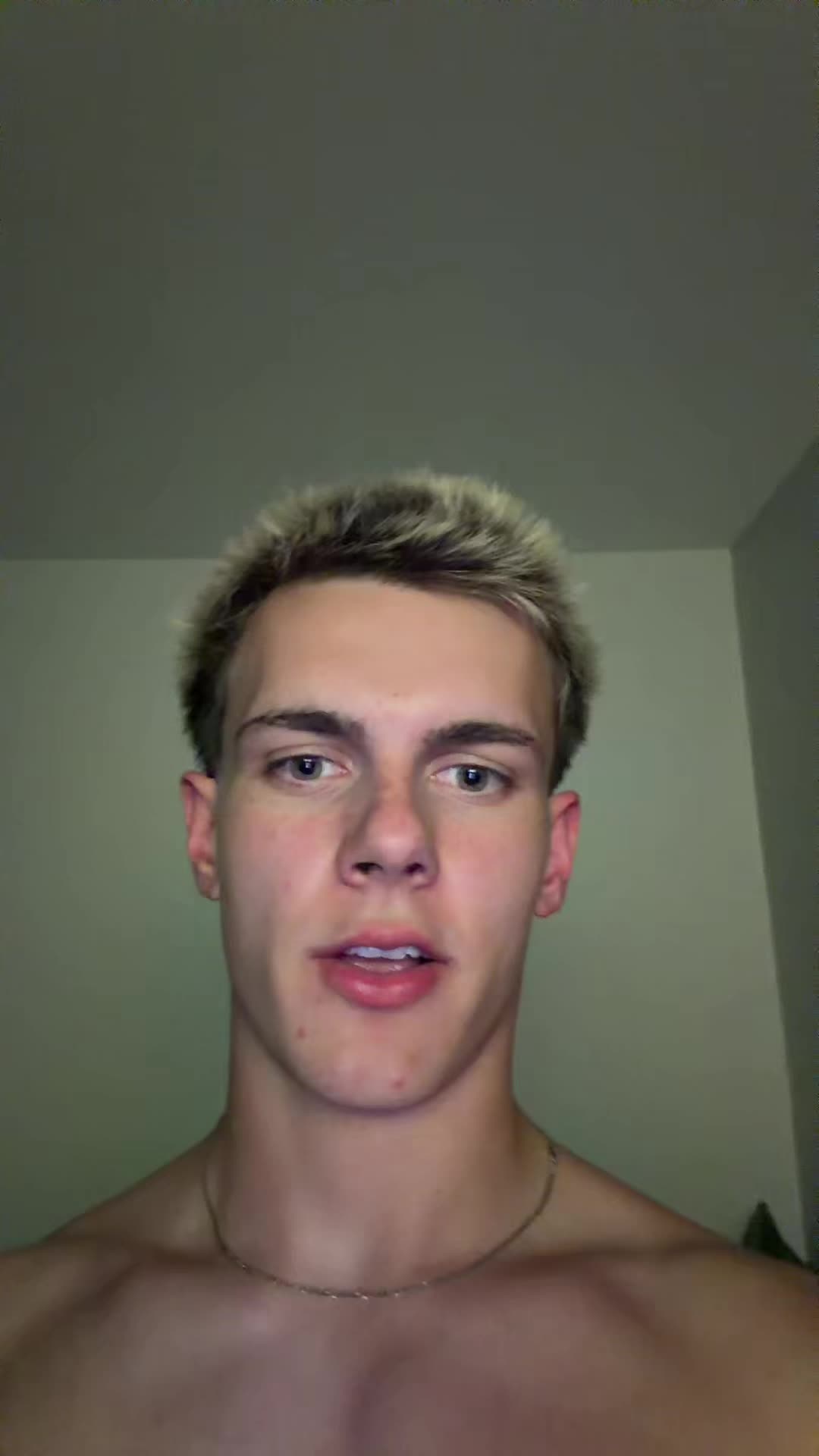 @Z