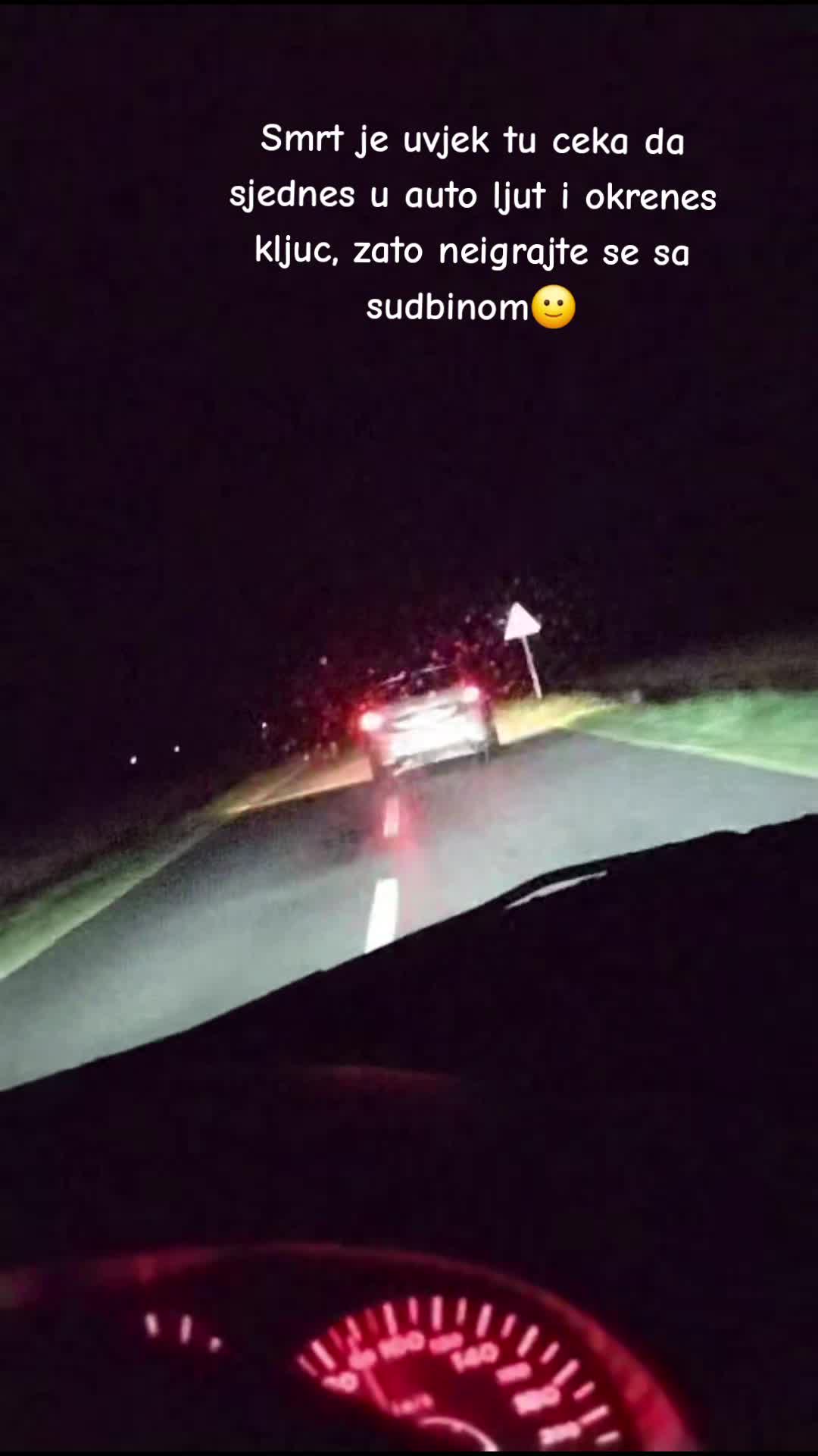 @Mara😈
