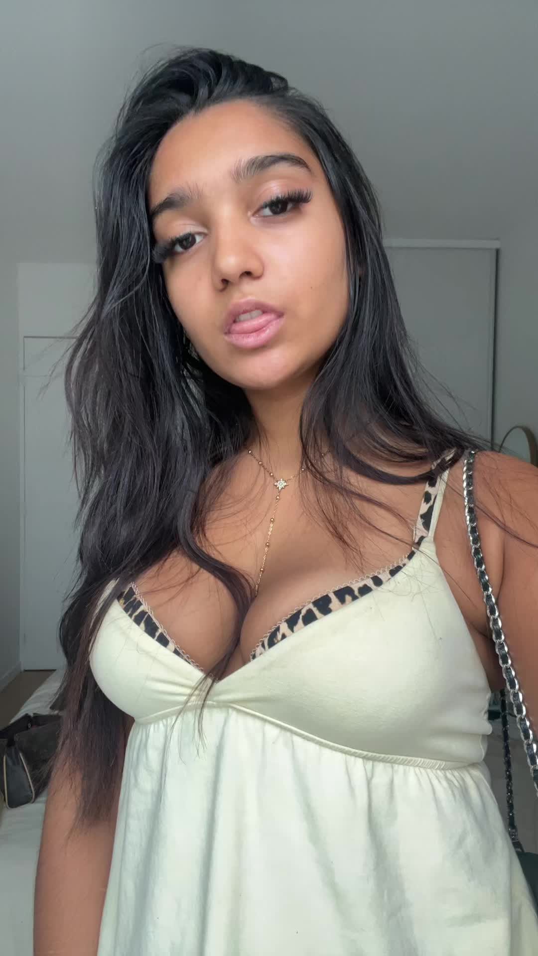 @ℳ𝒶𝓃𝑜𝓃🪽🪩