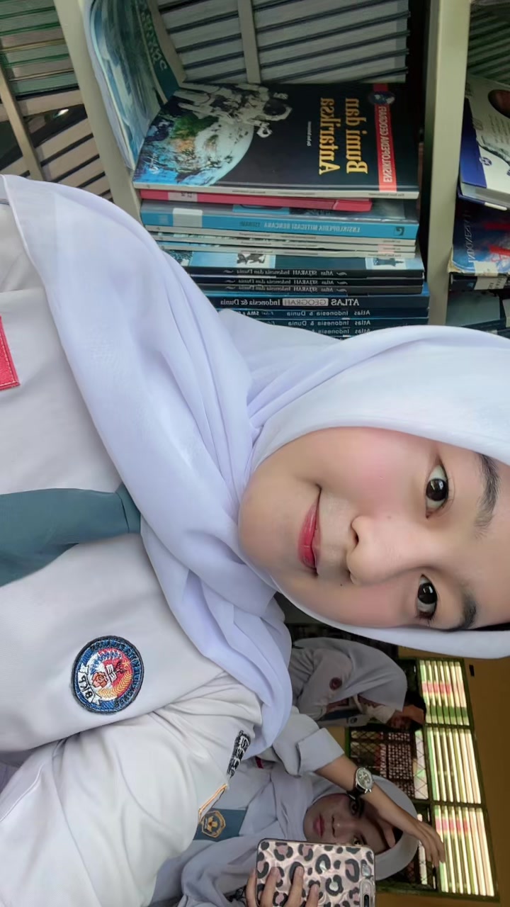 @kayla_khairani❁