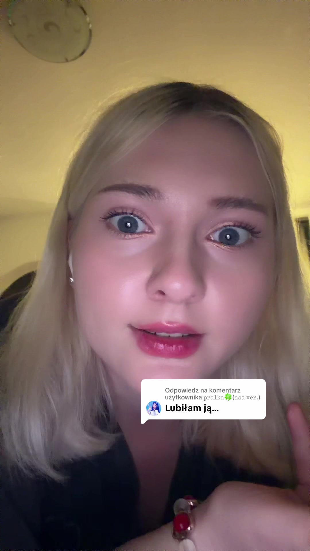 @janie_