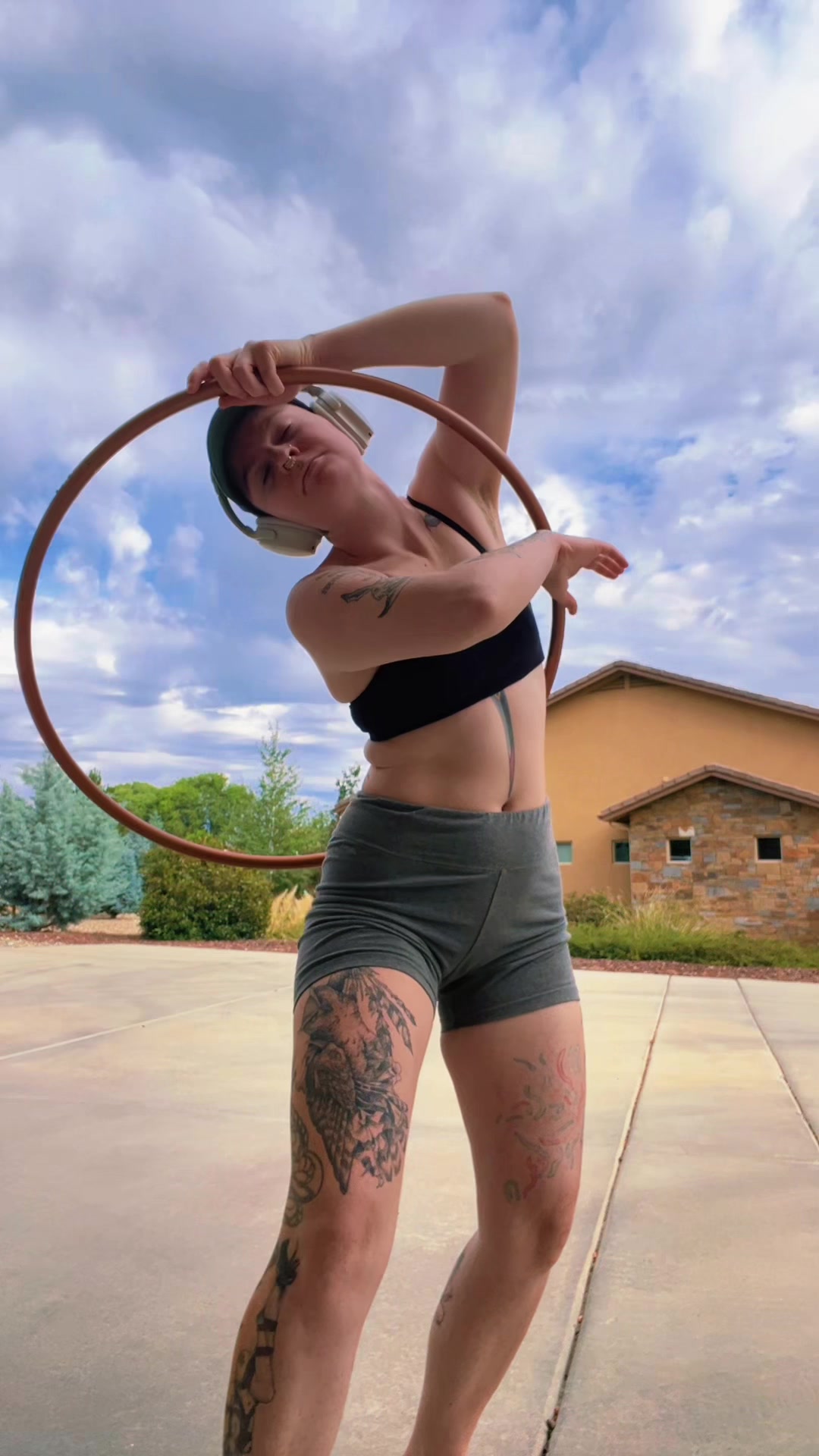 @phoxxmystic