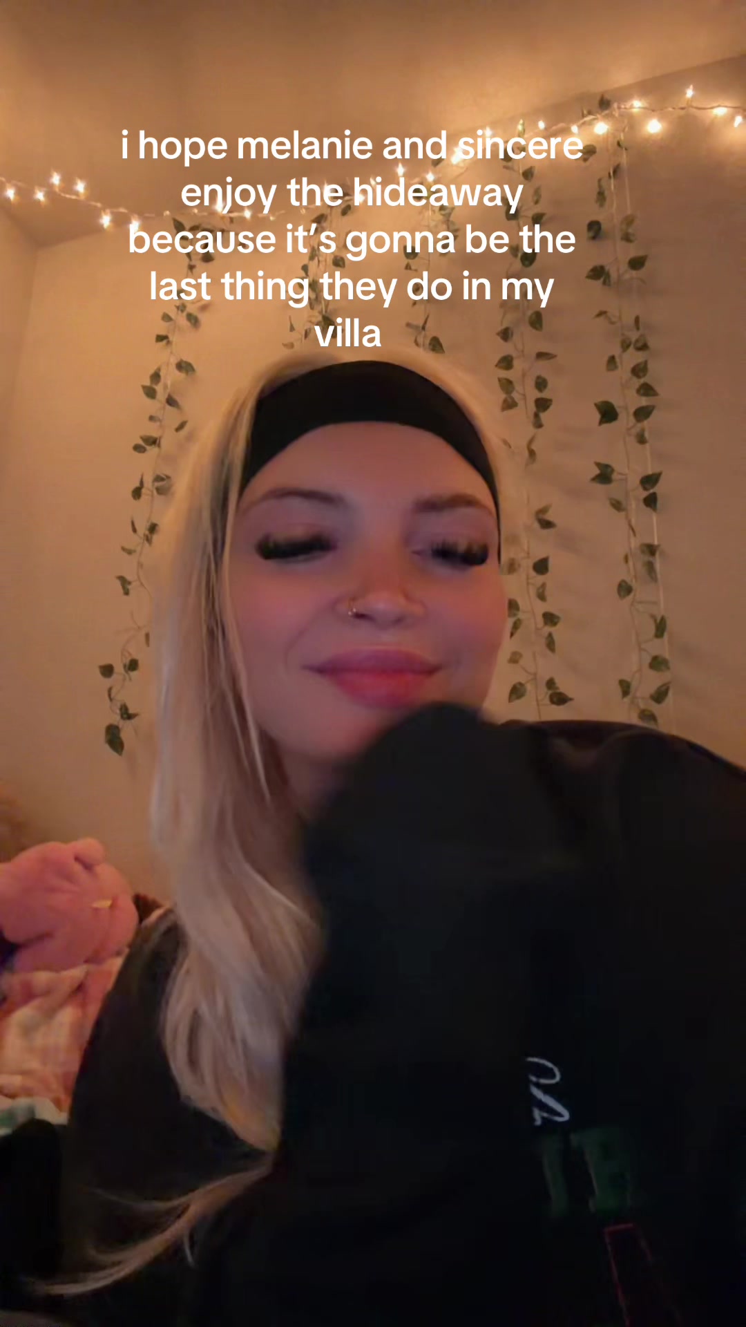 @Abbie V๐ฑ๐๐
