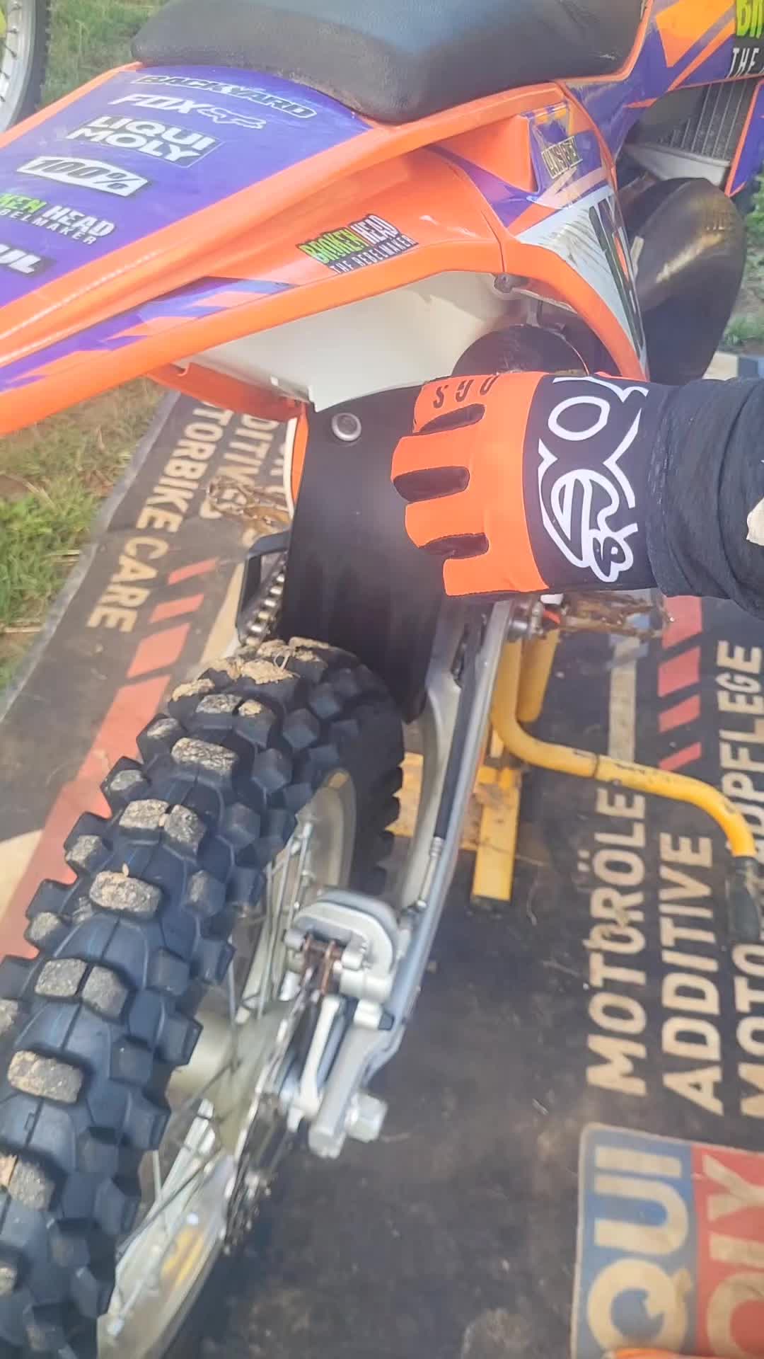 @Yamaha/KTM-Lui's proud Mum🤟