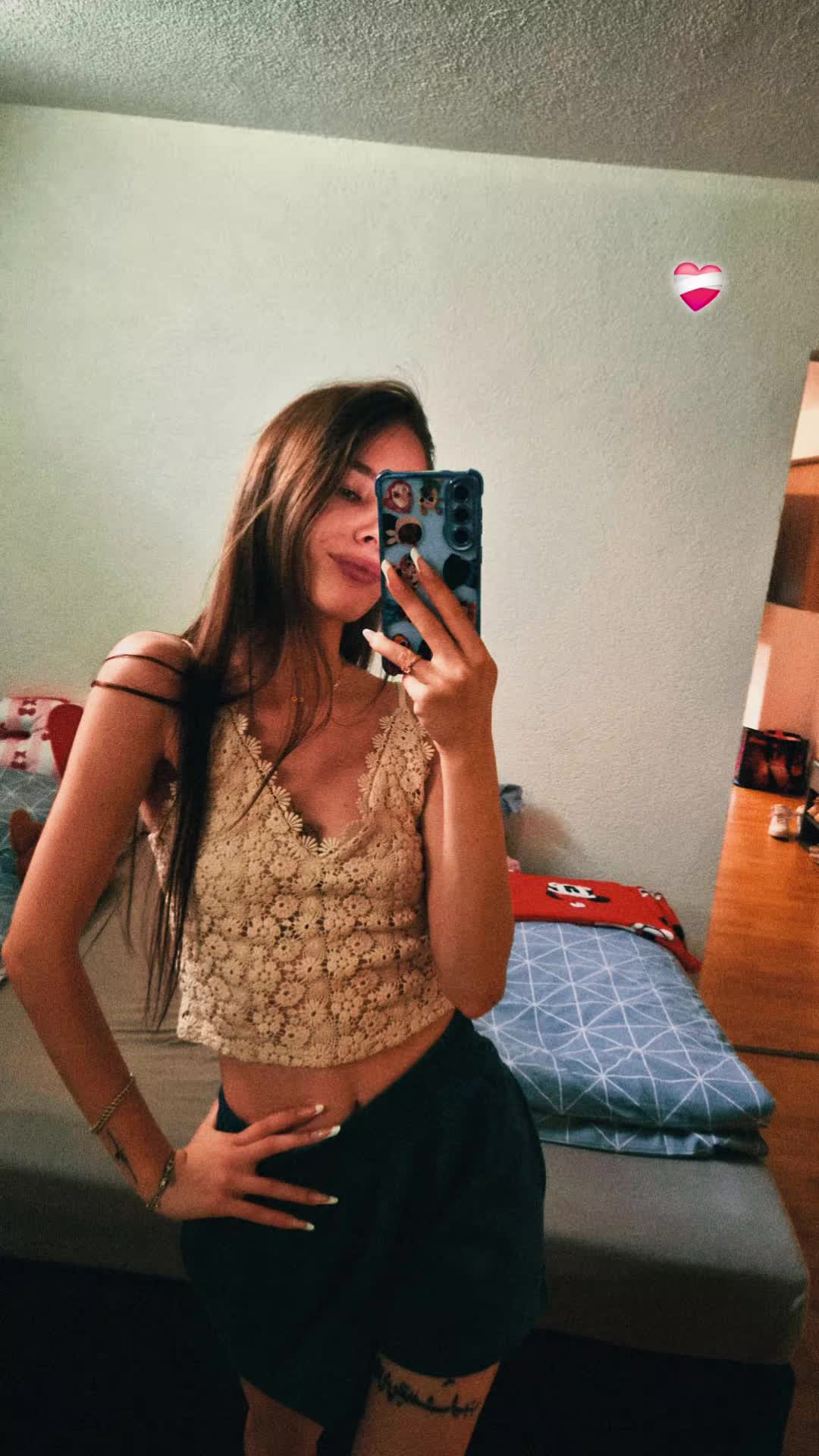 @Gabriela 🍭🦋