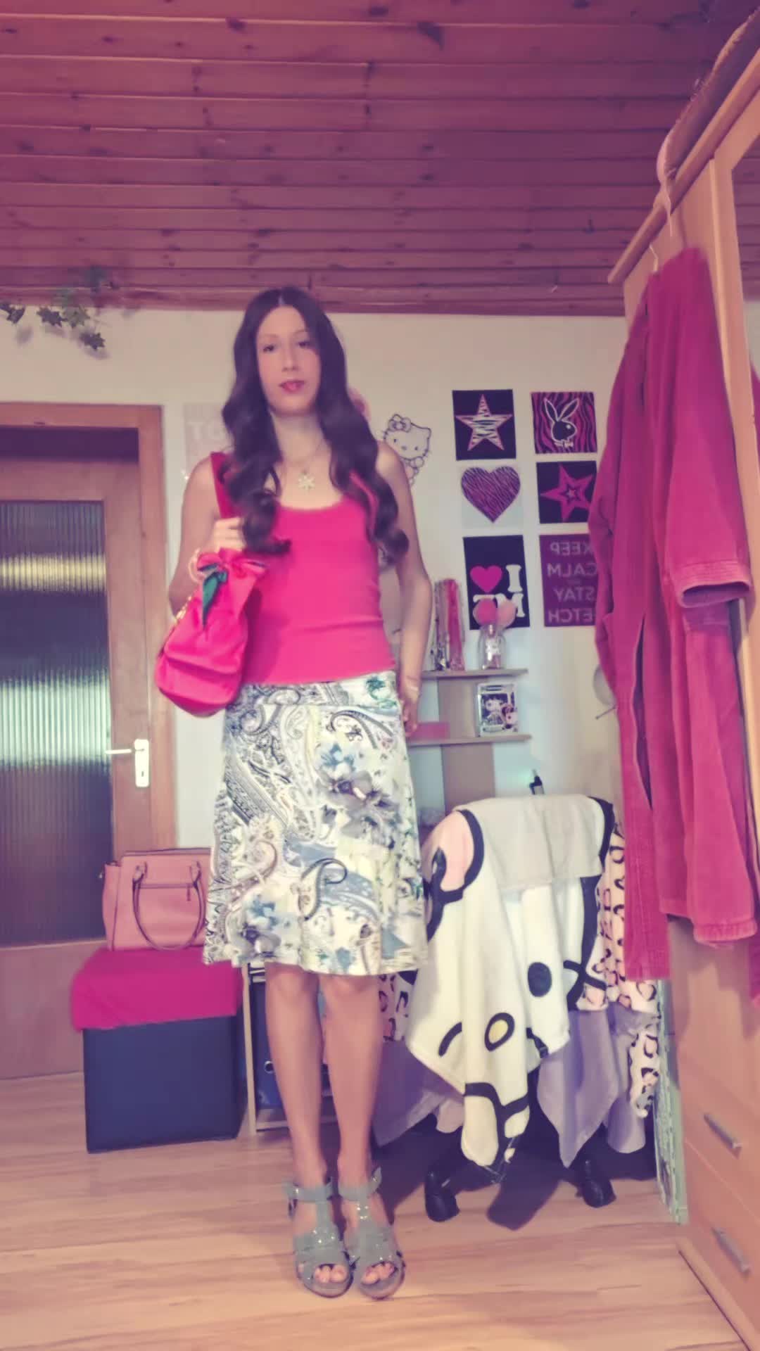 @Sina🛍🍭🎀🧁🌸