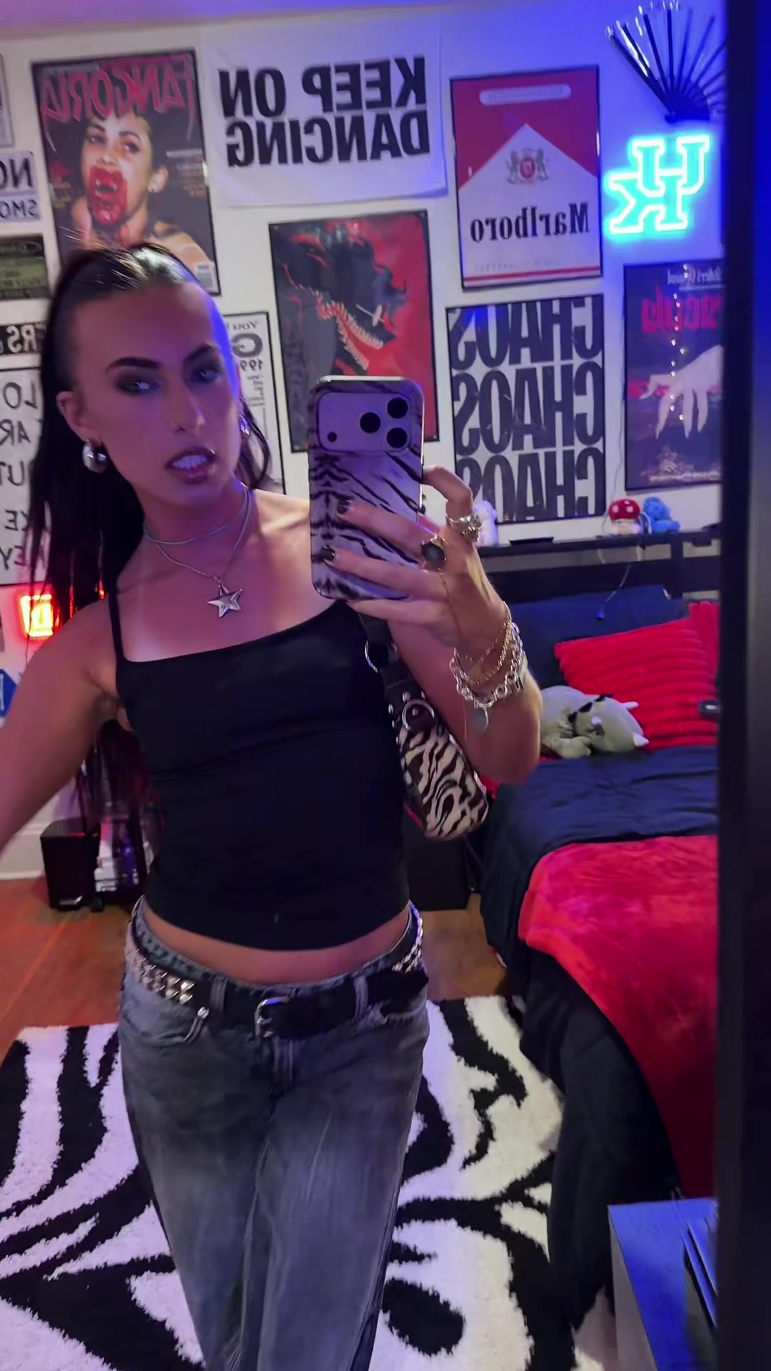 @Nikki