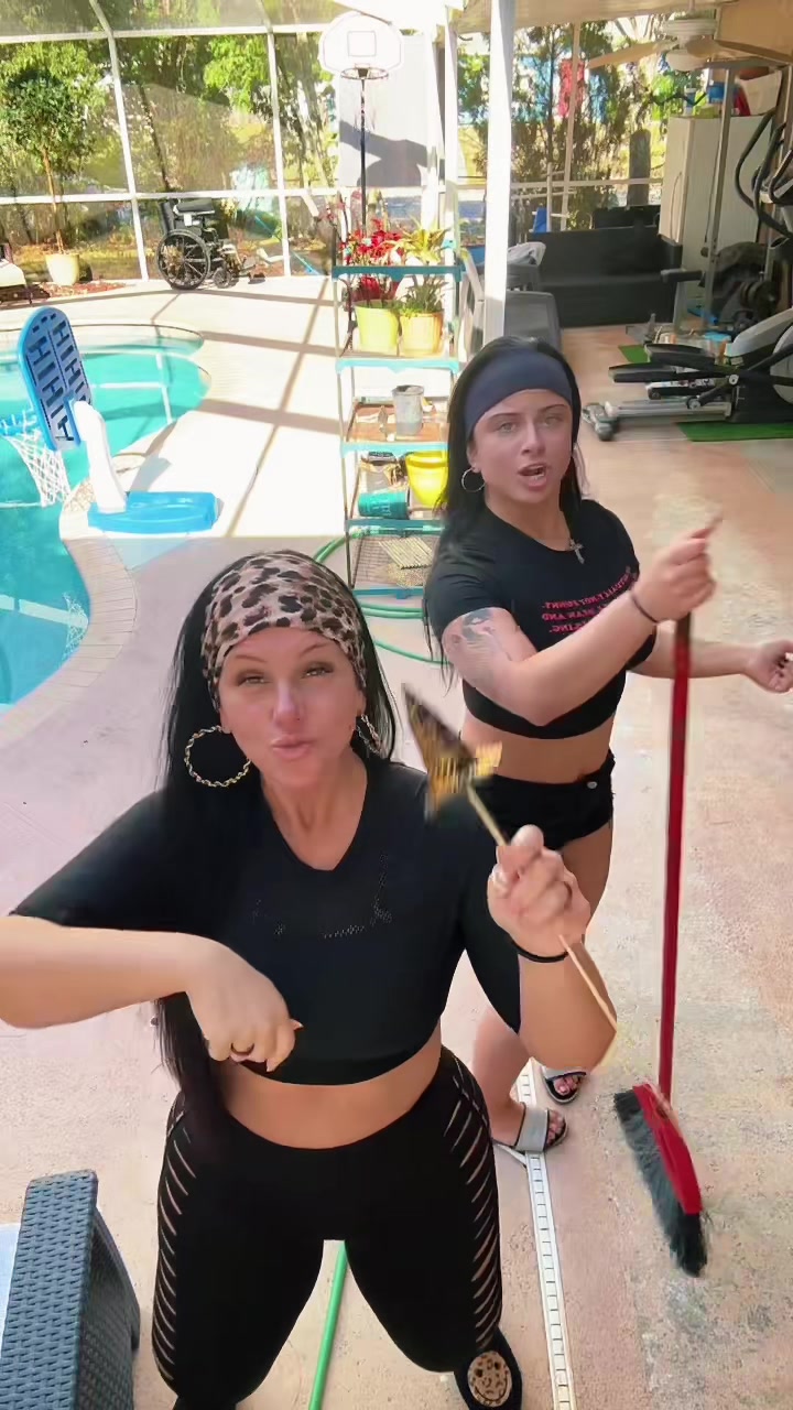 @Mami Y Mia