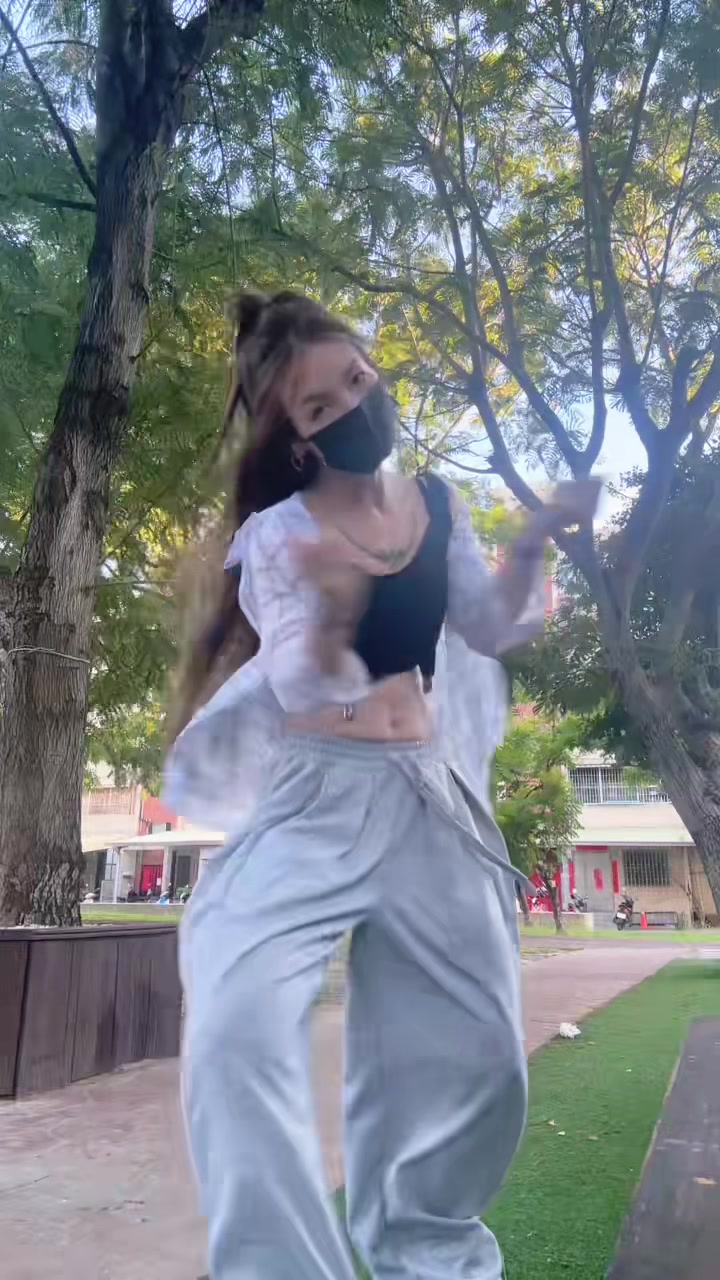 @小豹