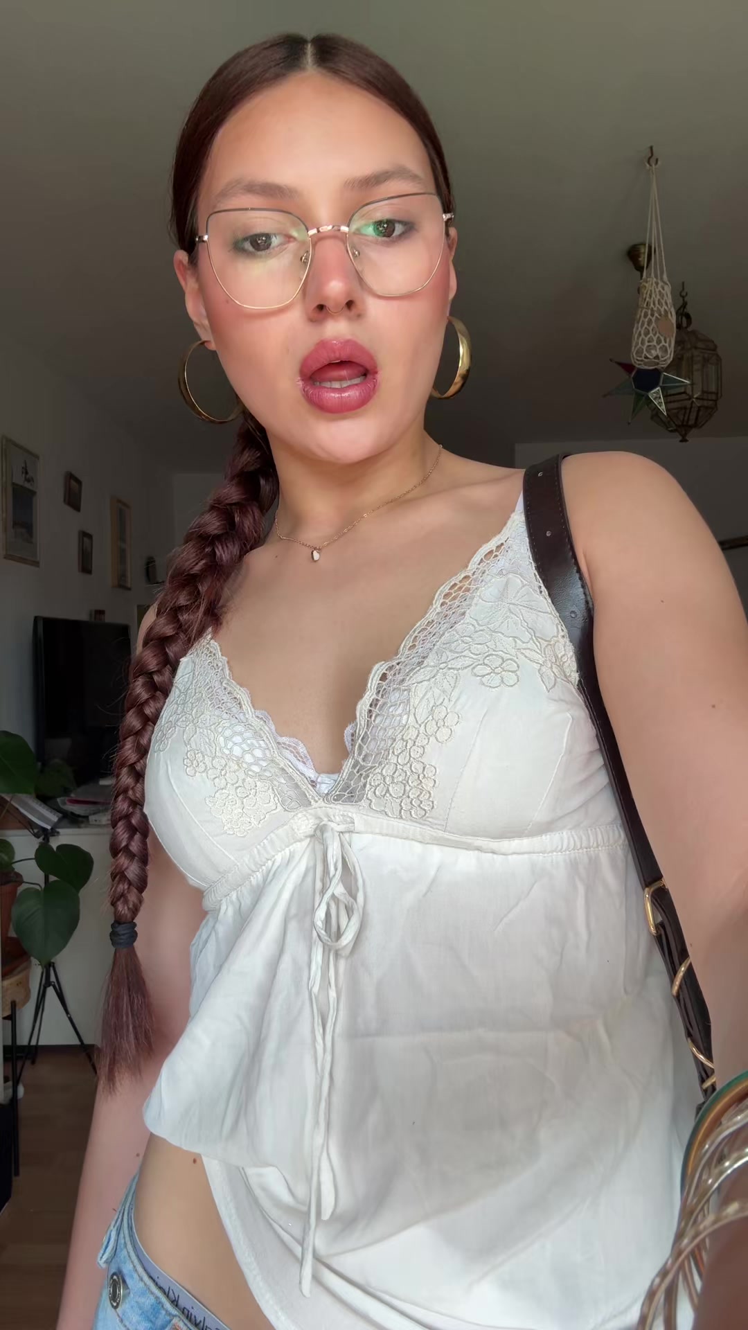 @raya_b16