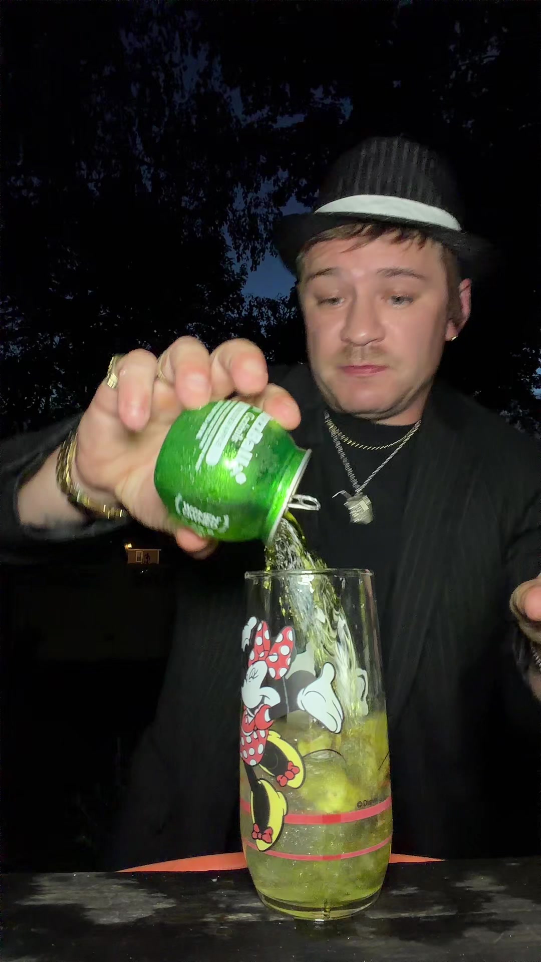 @🧃JonnySips_2.0🧃
