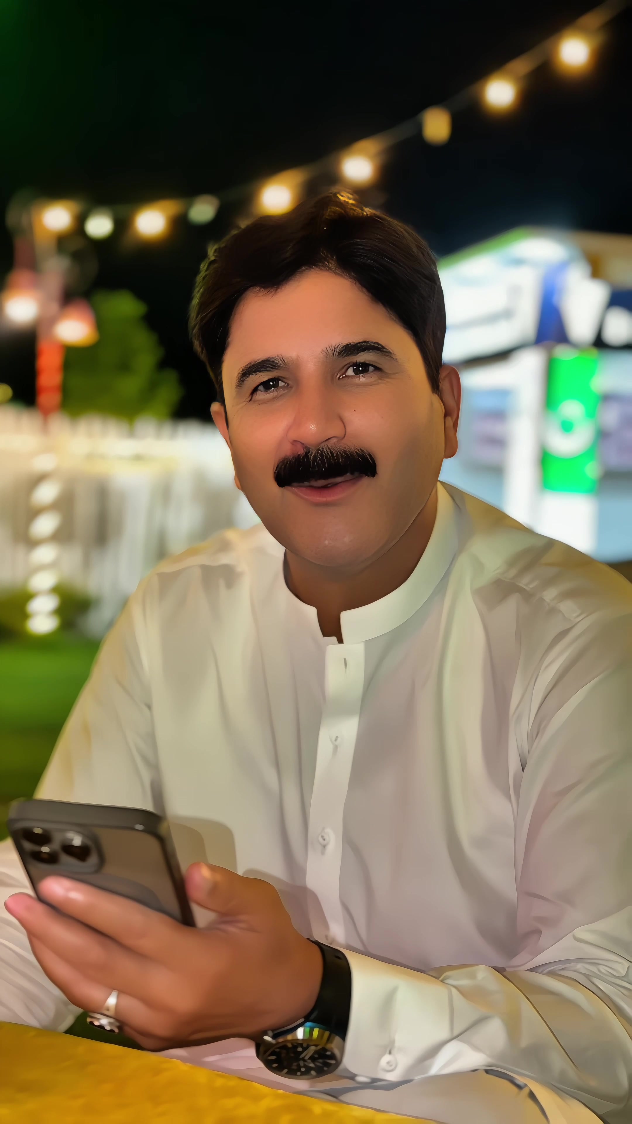 @Khadim Hussain