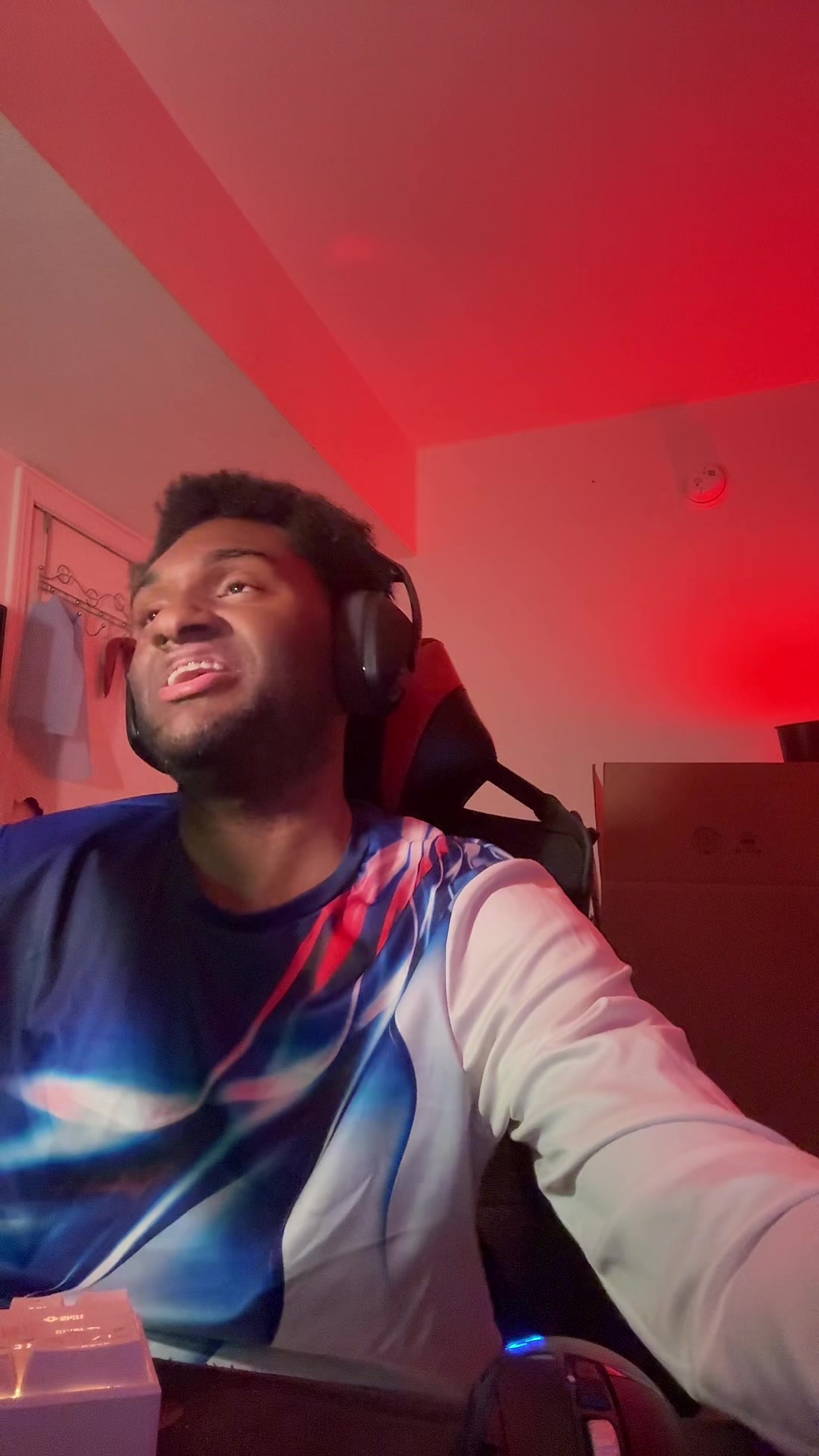 @Aaronbyyrd