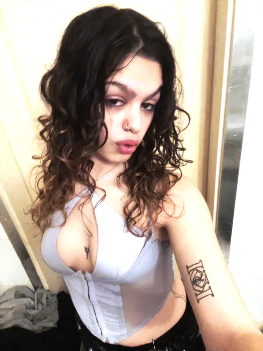 @𝒯𝒿𝒶𝓇𝒶🦋