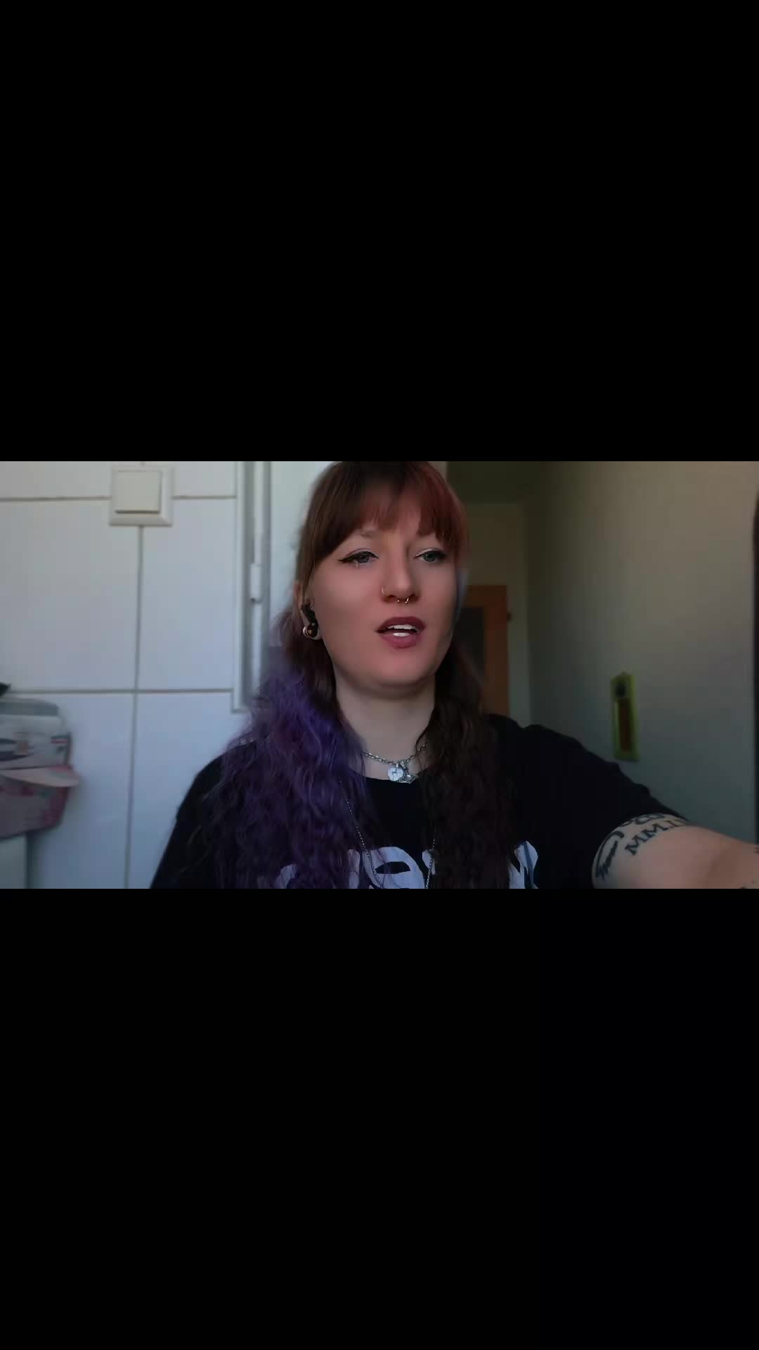 @x.fuck.off.girl.x