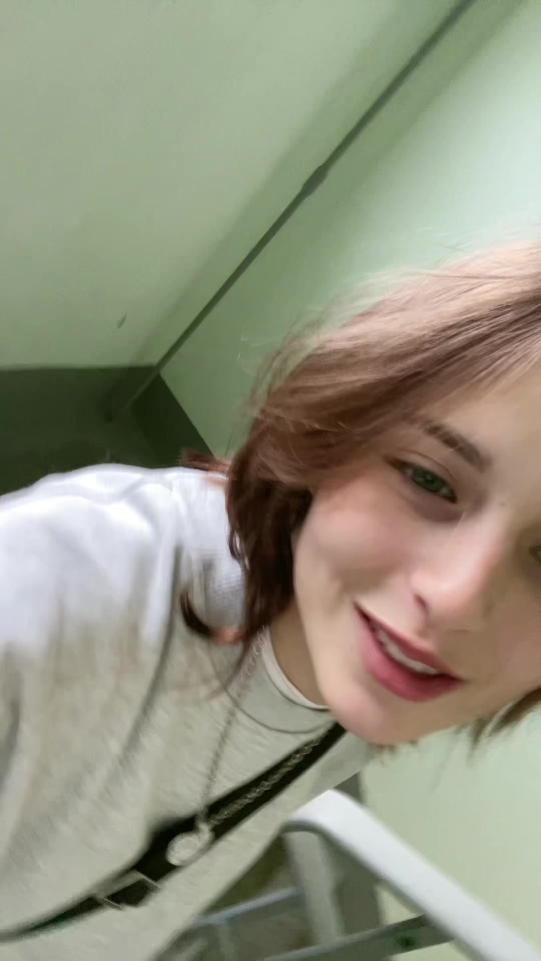 @aлина позор