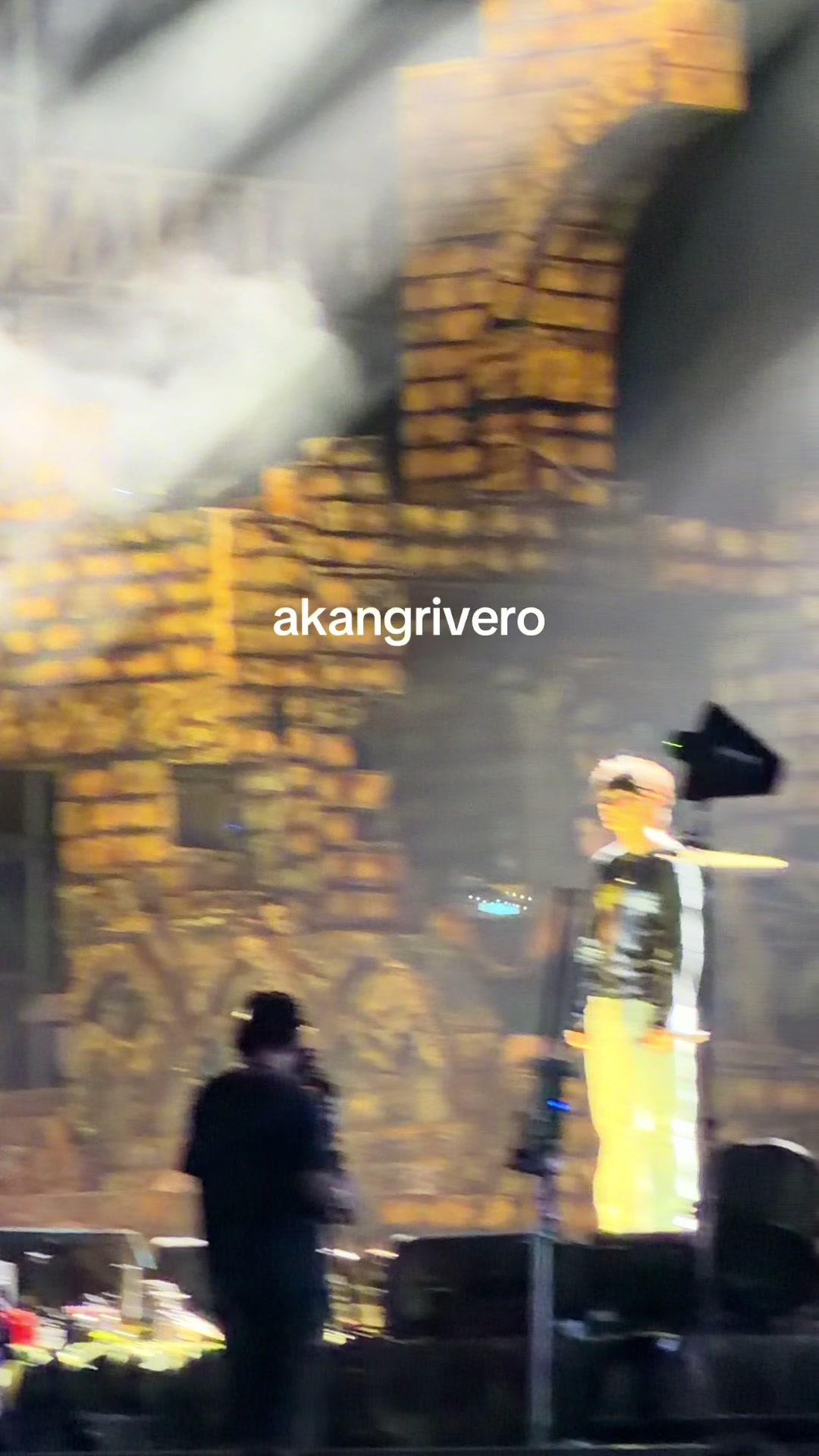 @akangrivero