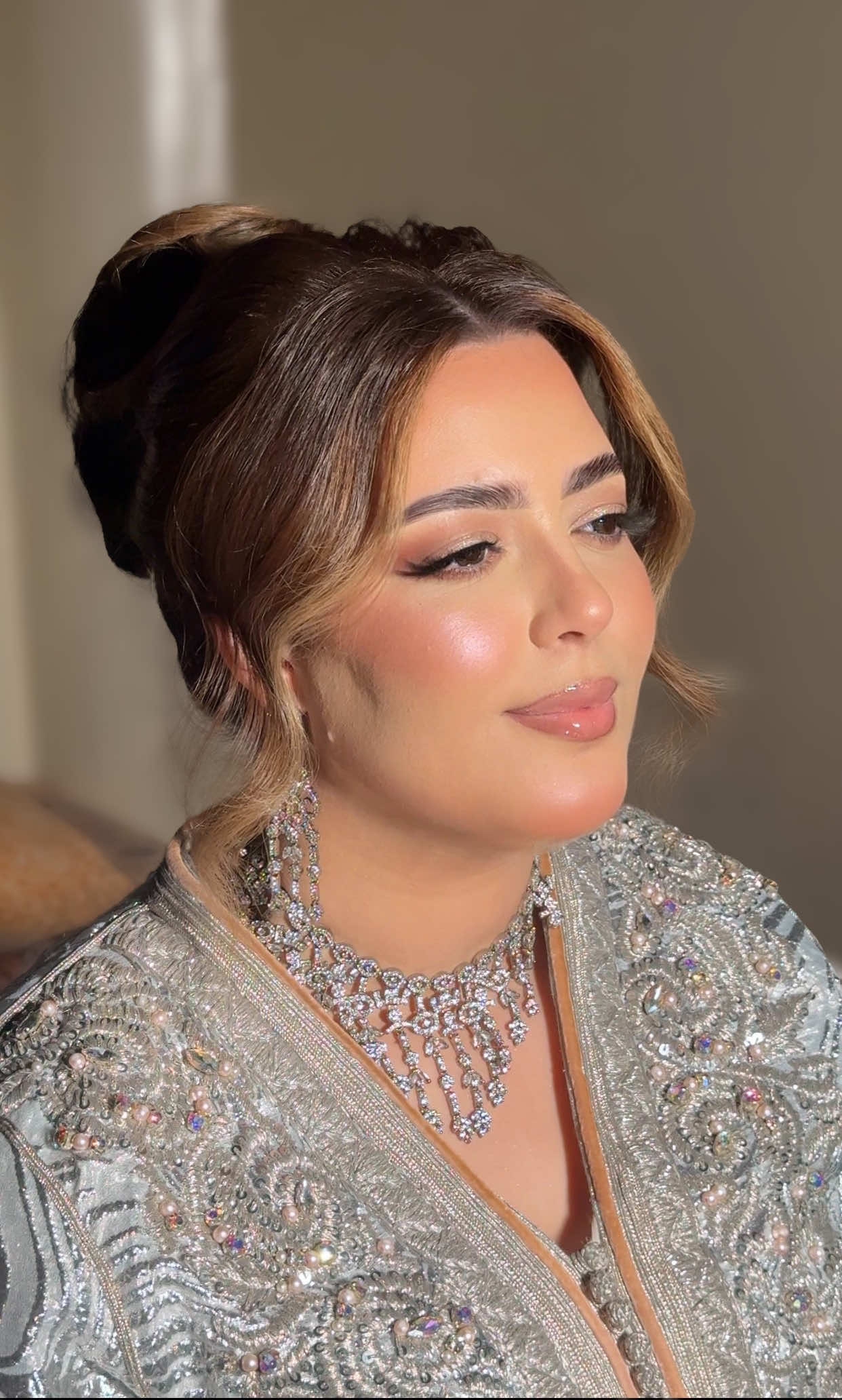 @With huda makeup artist