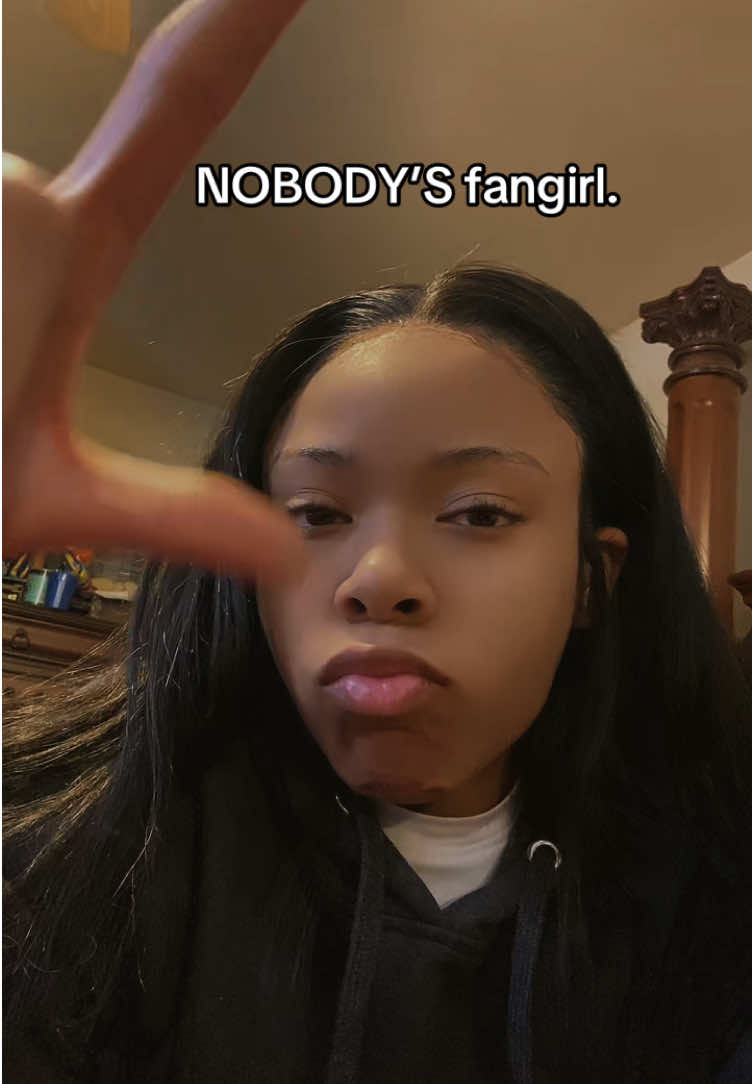 @Neesha Dee