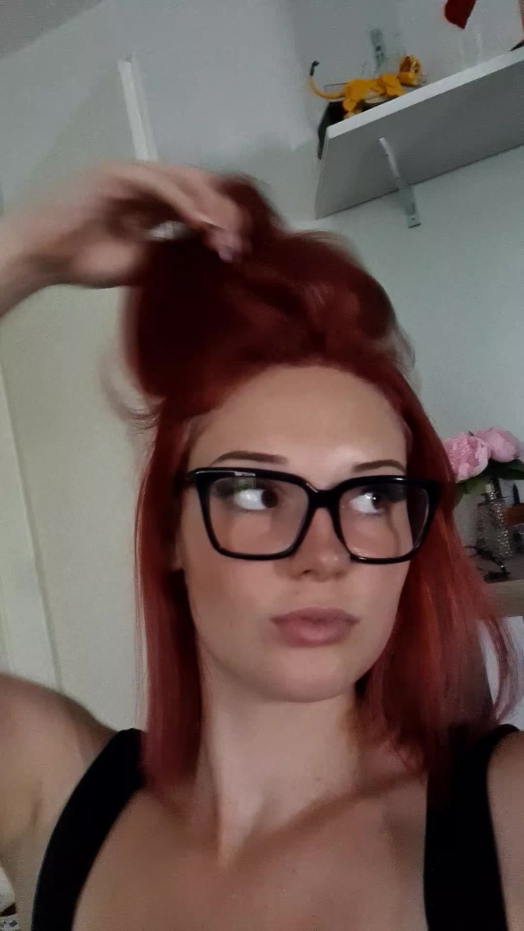 @Lara