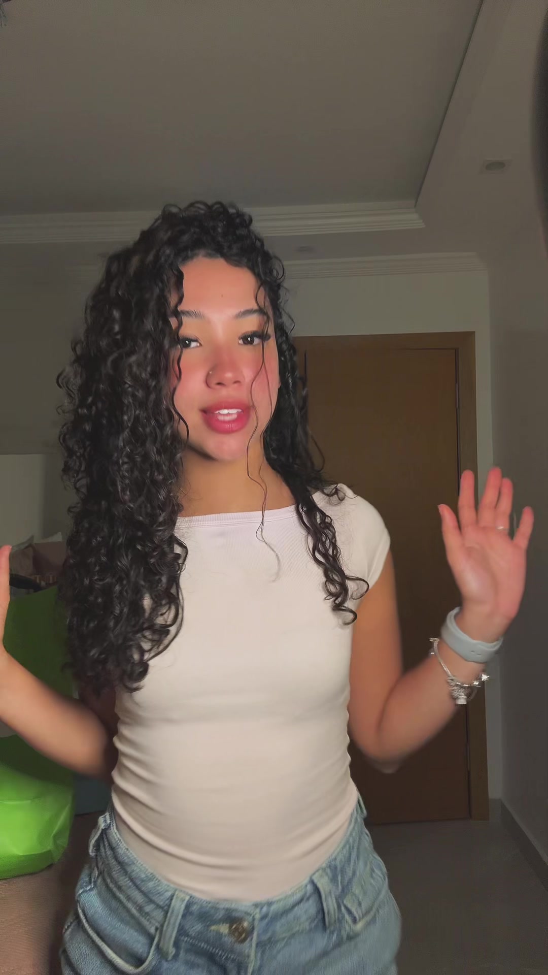 @Ana