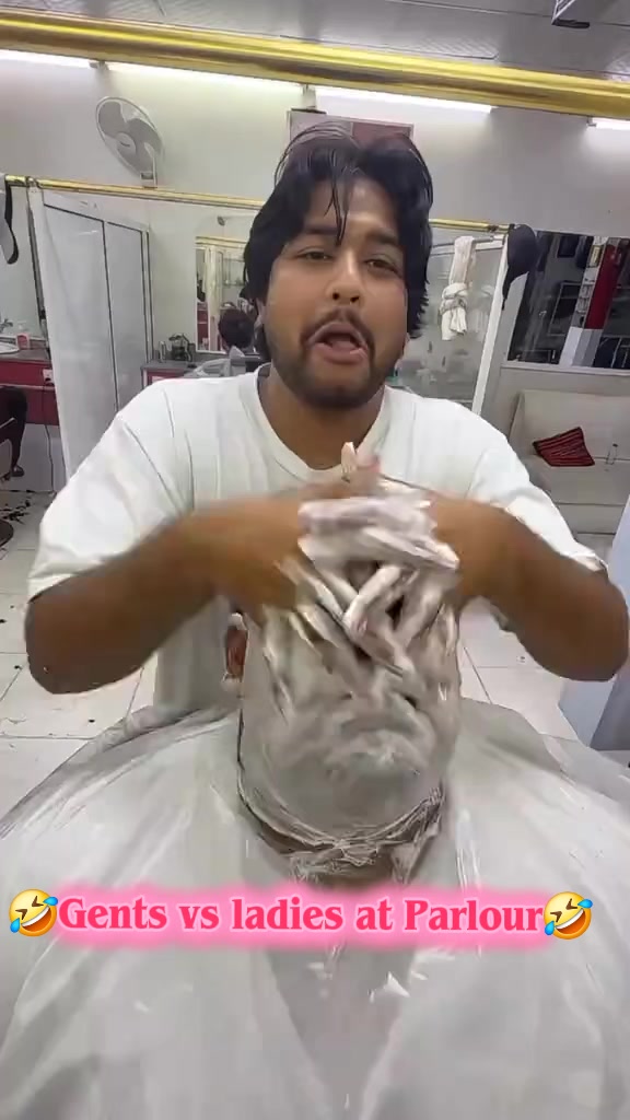 @Anups Vlogs