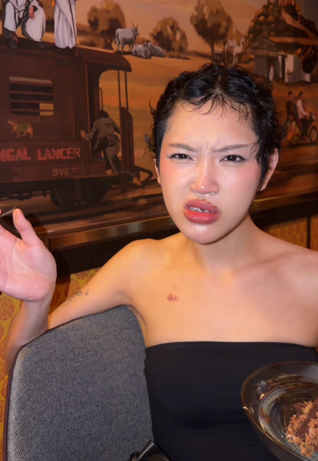 @jieun