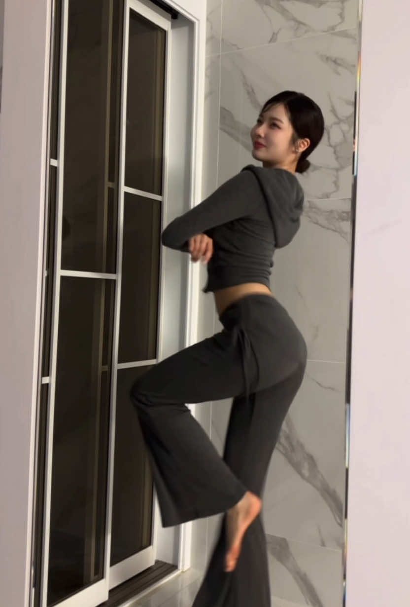 @윤죠미