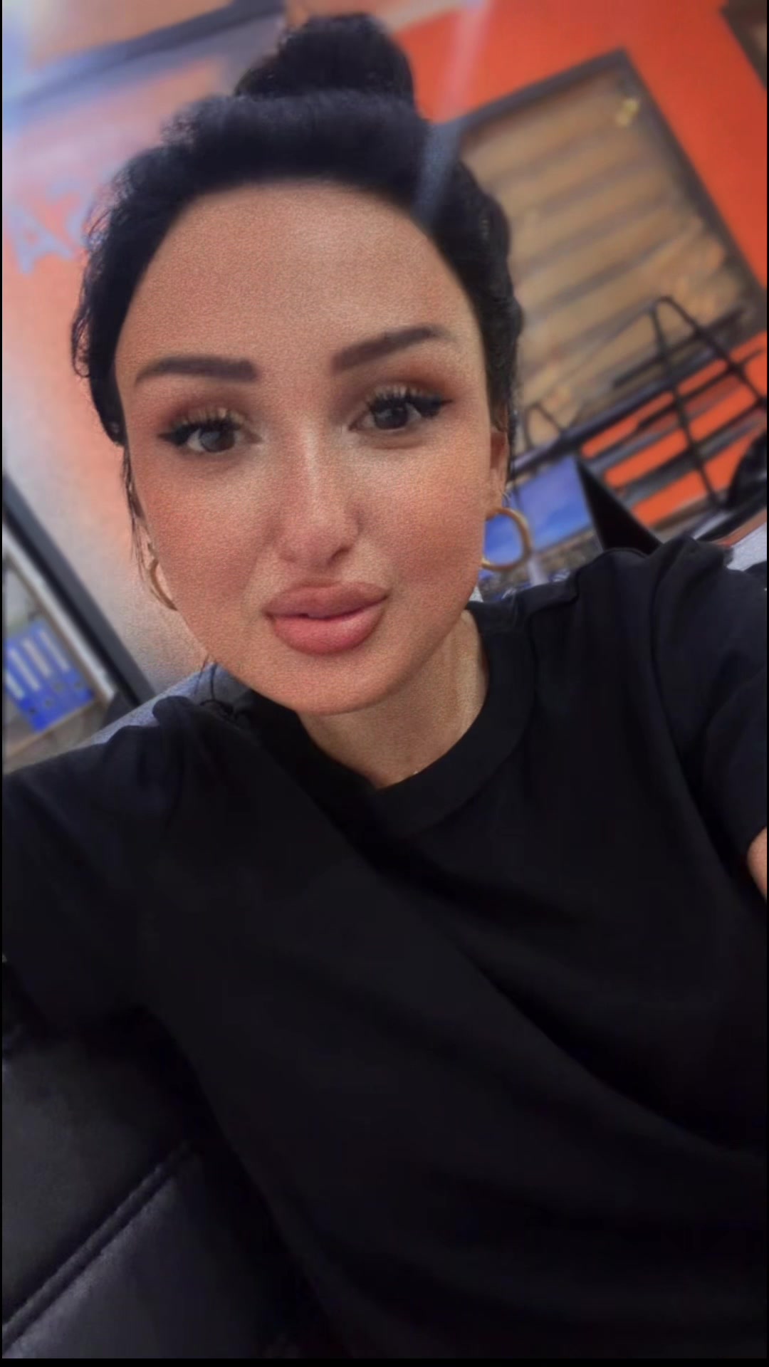 @77_NM_196
