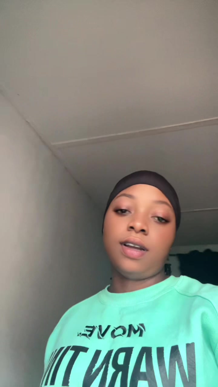 @TEMMY🤎🌸🥀