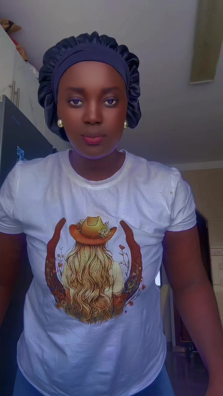 @Uncandia Badjuda Rica👸🏾🦋