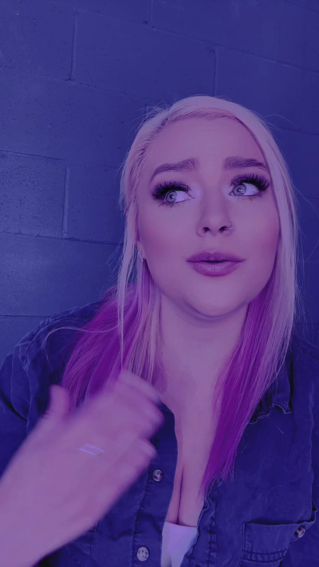 @alora_rosex