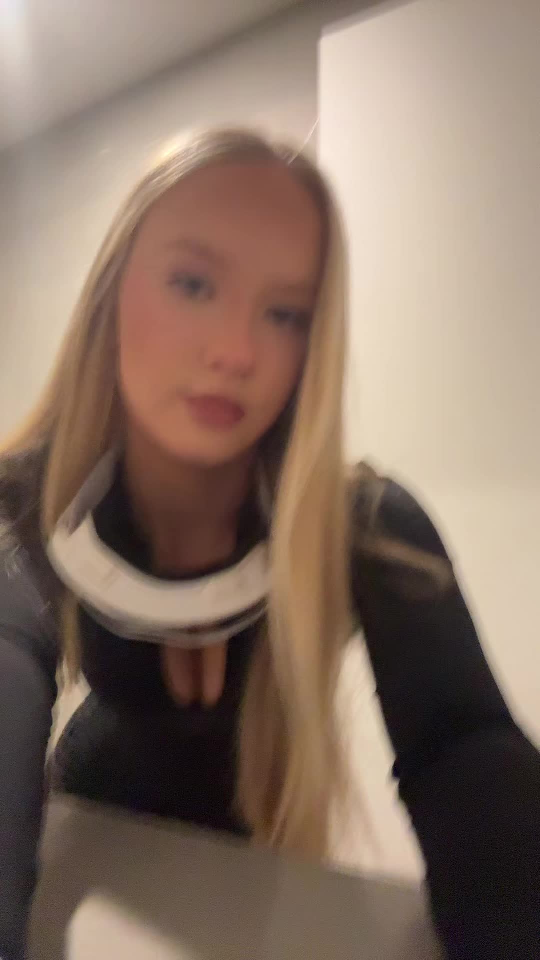 @holly second
