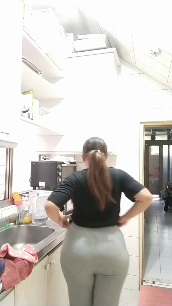 @AniBohay4