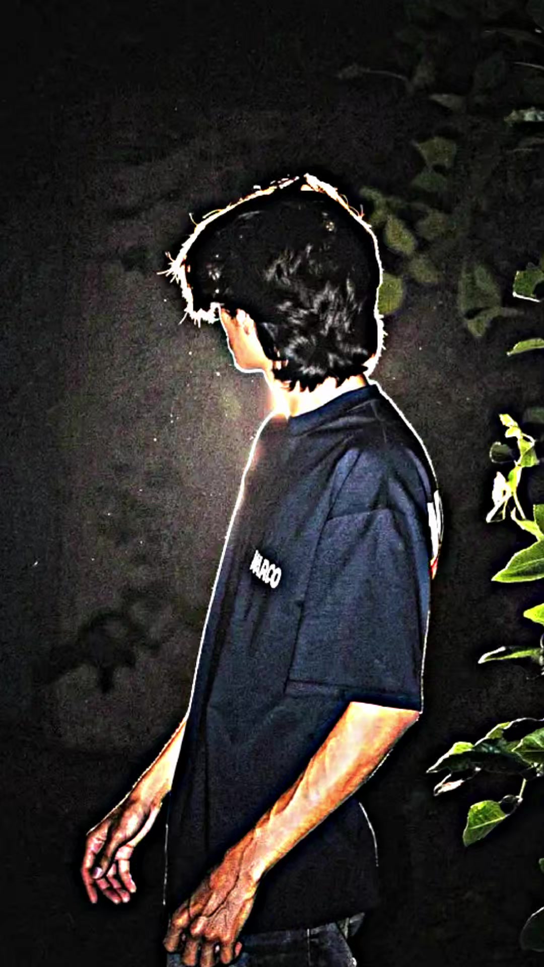 @MOoN🕶️🤏