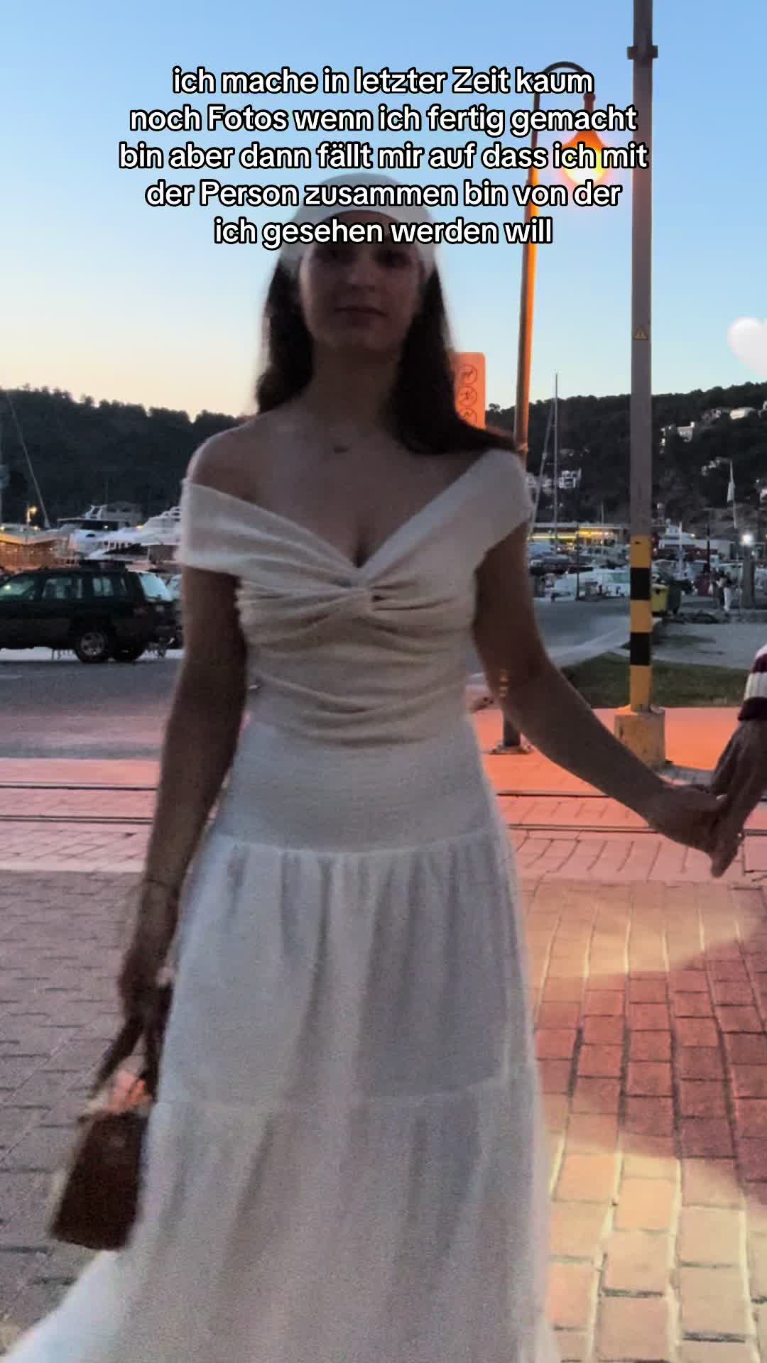 @Gona