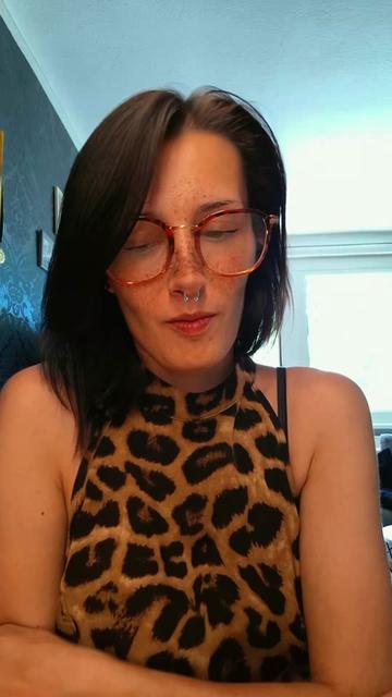 @😈🔥𝐿𝒾𝑒𝓈𝓈𝒸𝒽𝑒𝓃🔥😈