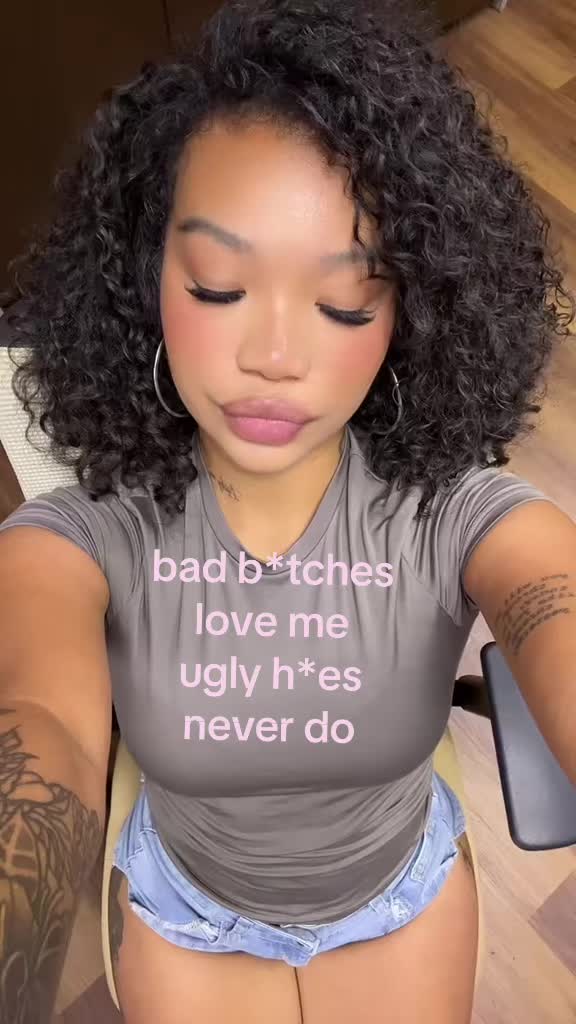 @mika