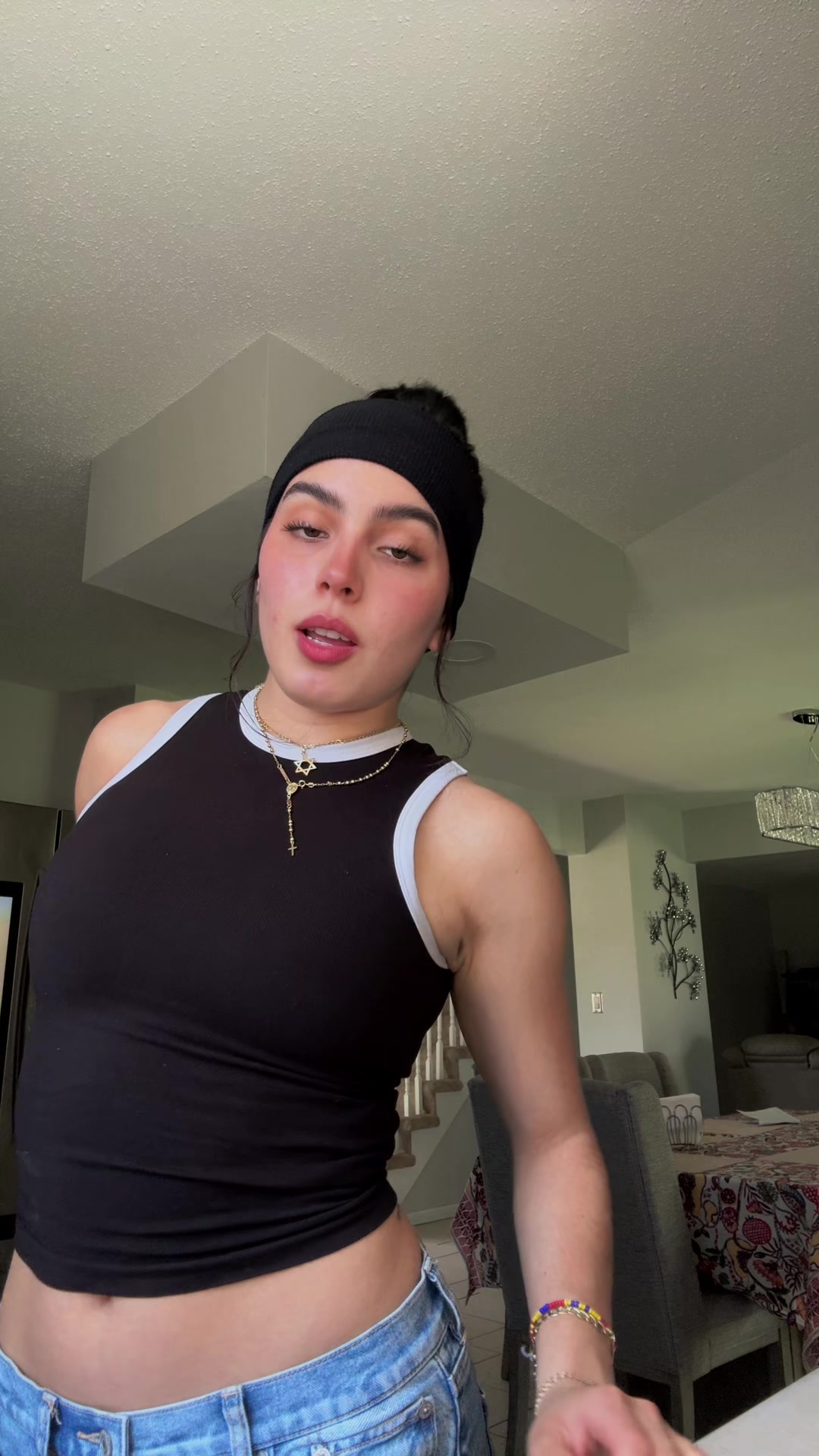 @Pelinegra
