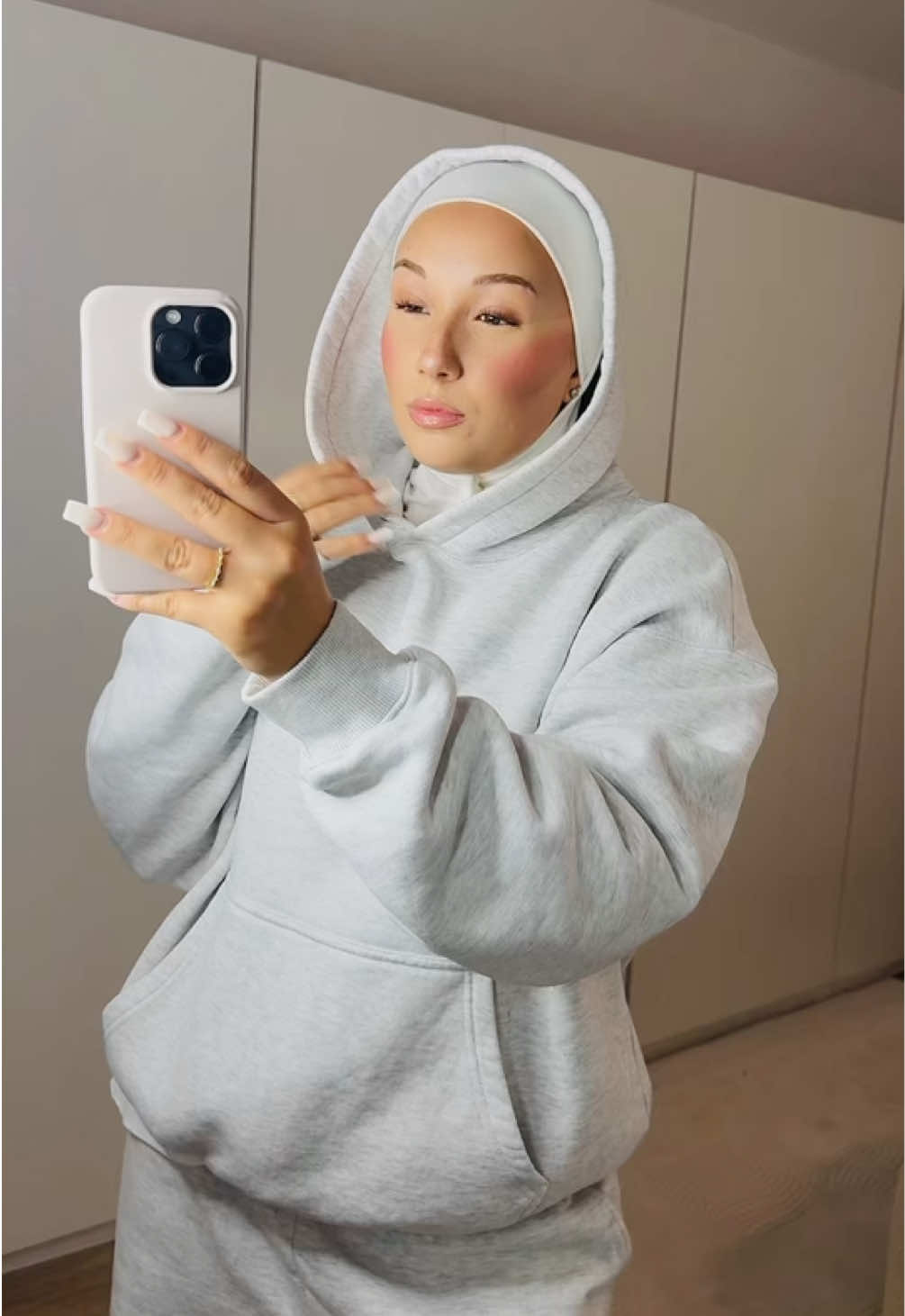 @𝐥𝐚𝐫𝐚
