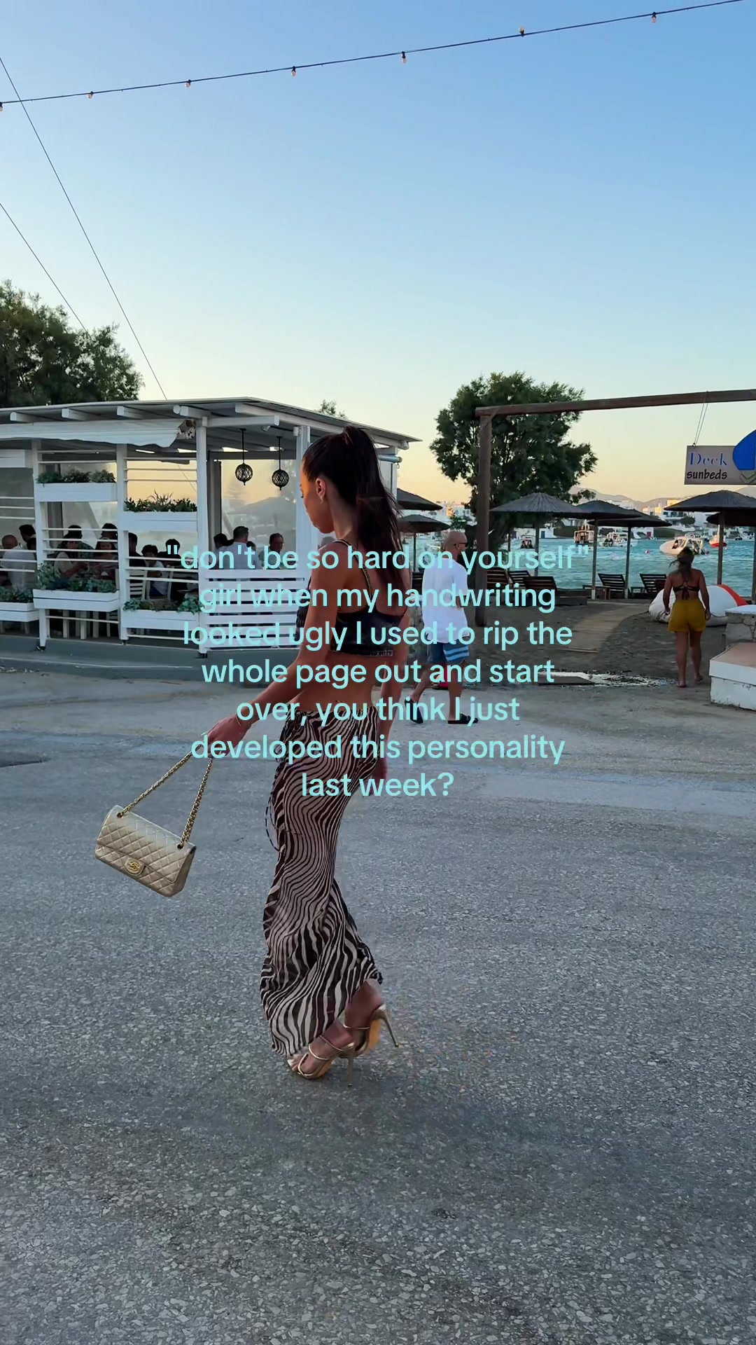 @CHANEL MC CLARTY