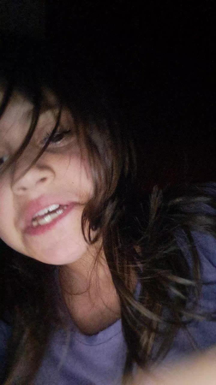 @nicole