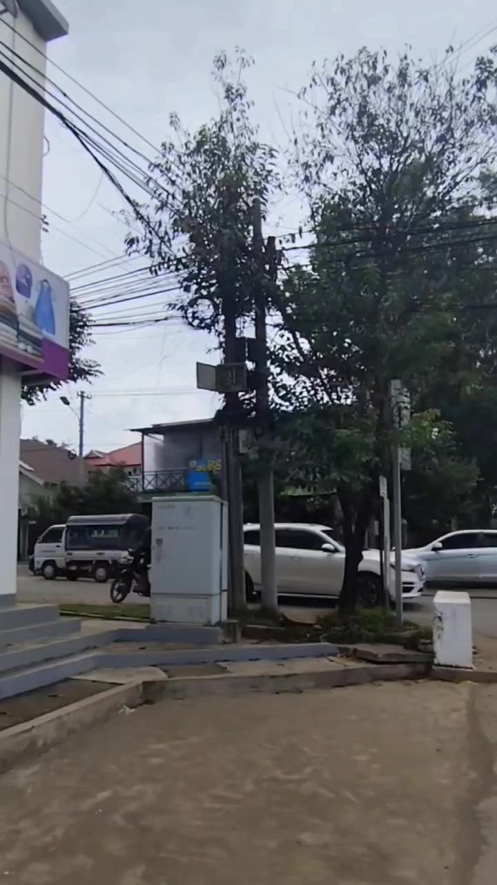 @နန်းရိပ်ညို Kid’s Mart
