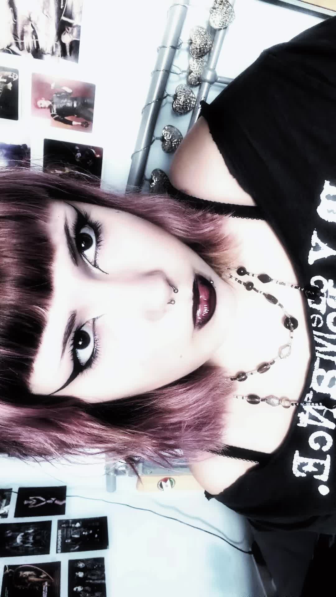 @🦇𖦹&deg;‧★ 𝖆𝖑𝖎𝖈𝖊