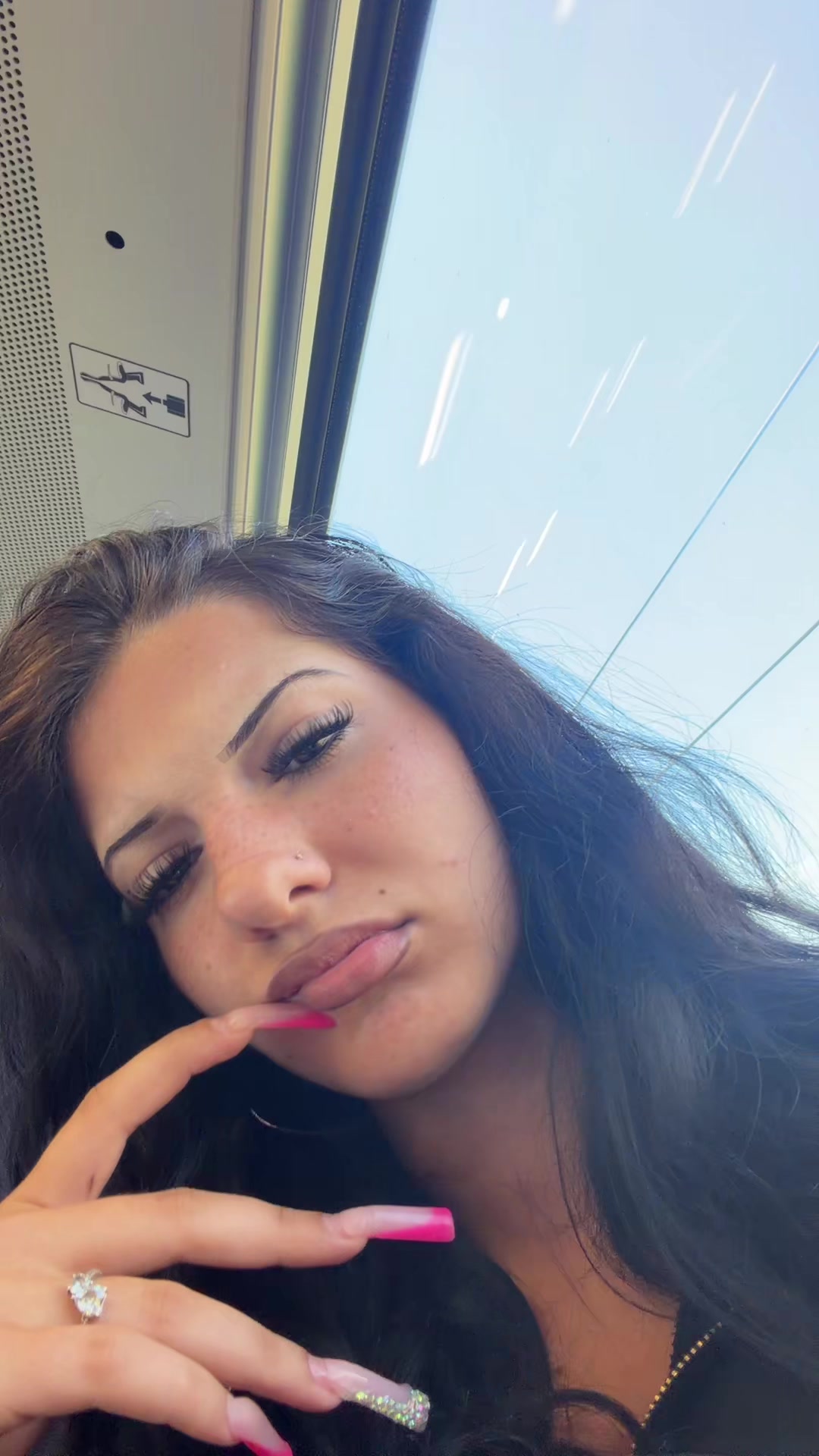 @claudiaa🍃