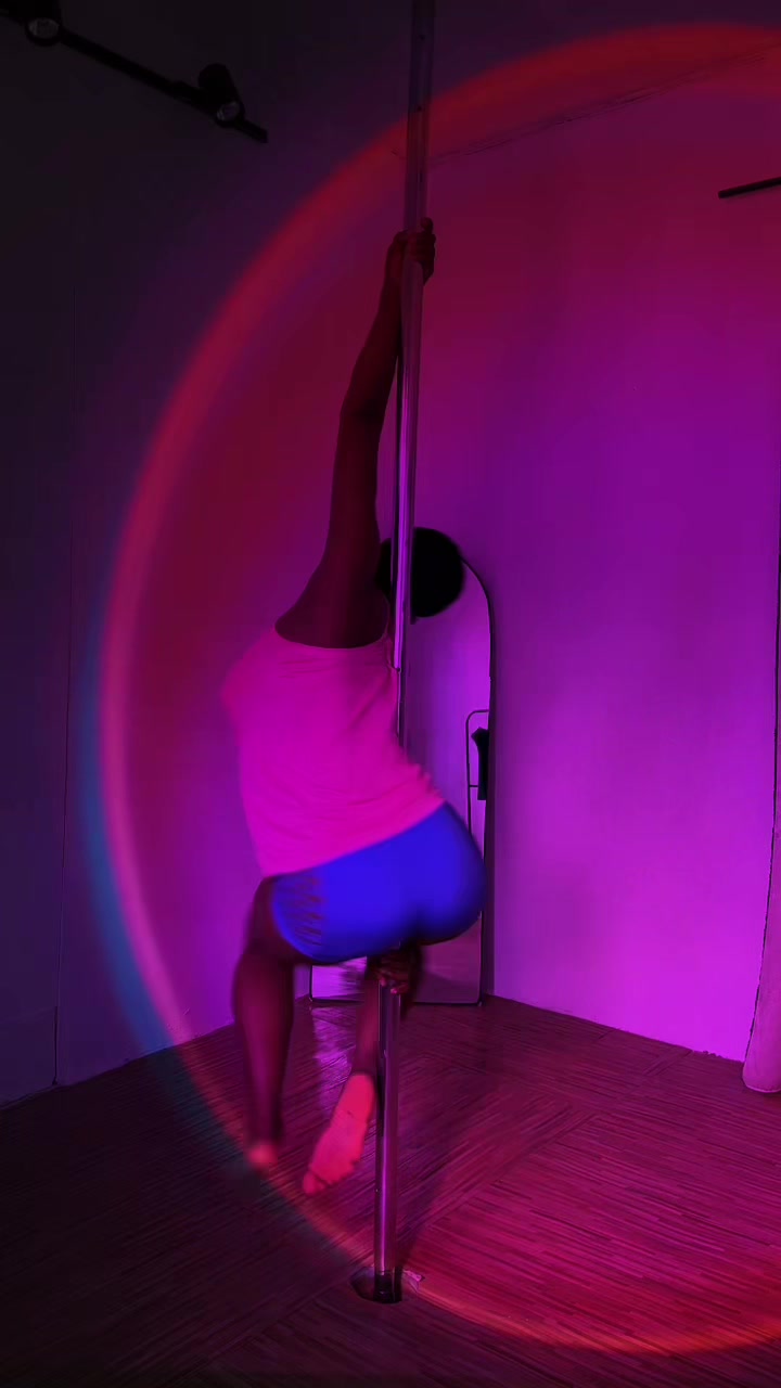 @Briana | Pole Artist 🇳🇬