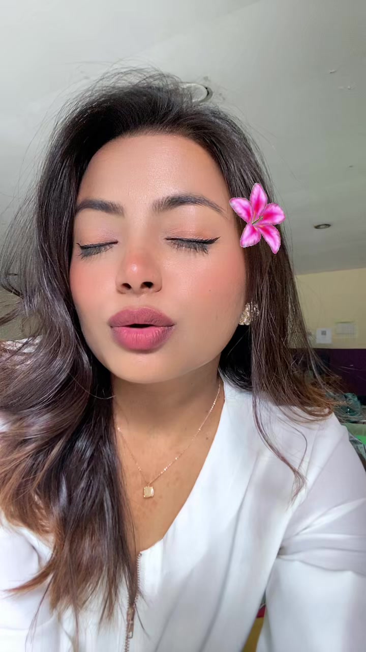 @Ashmiiee