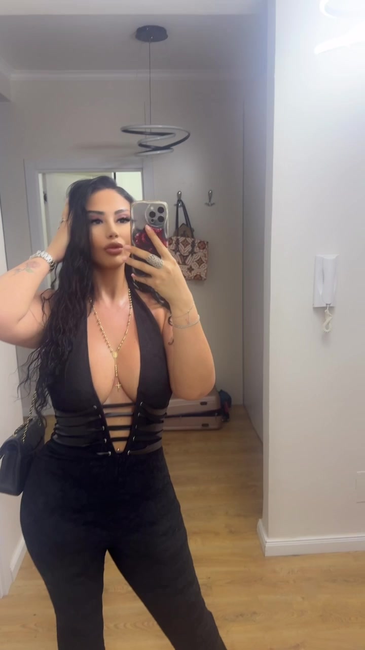 @Holabebesita_27
