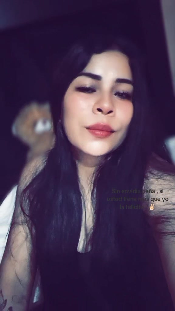 @Niki Luna